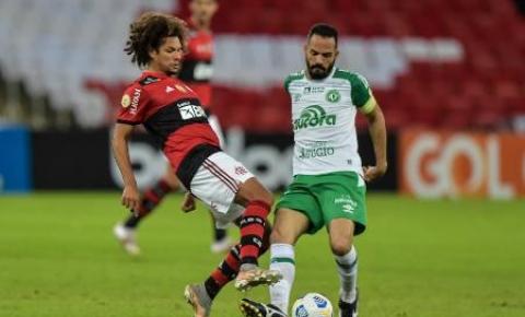 Brasileirão: Flamengo empata com a Chapecoense 
