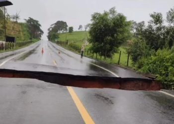 RJ e ES devem ter mais chuva nas próximas horas; 12 pessoas morreram