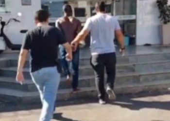 Homem é preso em flagrante por agredir a própria irmã com socos e chutes, em Guarus