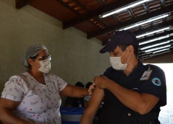 Campanha de vacinação para colaboradores do Hetrin