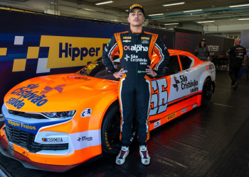 Piloto da Nascar Brasil conquista seu primeiro pódio do ano em Interlagos
