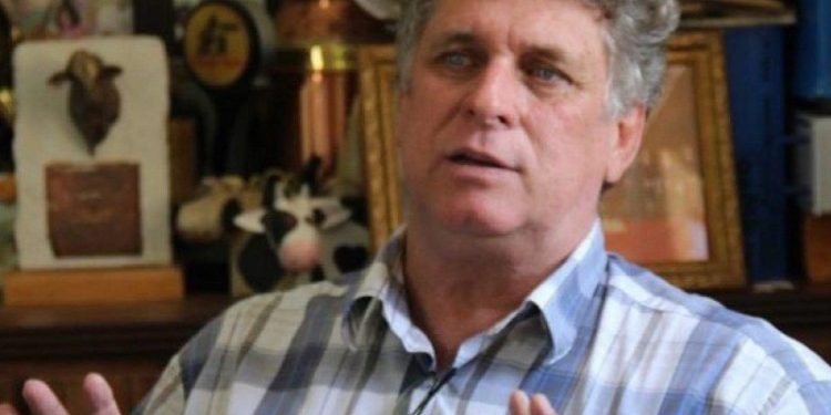 mp-denuncia-ex-prefeito-de-quissama-e-empresa-por-superfaturamento-em-contratos