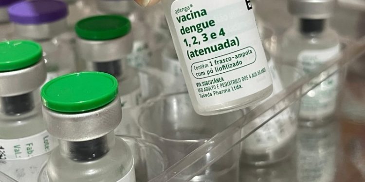 sao-joao-da-barra-comeca-vacinacao-contra-a-dengue-nesta-segunda