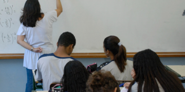 governo-do-estado-convoca-165-professores-para-a-rede-de-ensino
