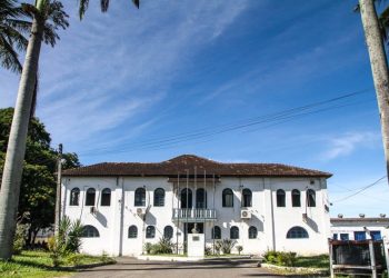 Justiça determina abastecimento emergencial em abrigos de Campos