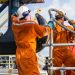 1 Evolk Rh Divulgou Vaga De Auxiliar De Plataforma Em Macae 32910584