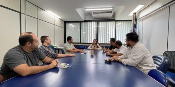 dialogo-entre-campos-e-rio:-vereador-carioca-quer-levar-projetos-da-uenf-para-a-capital-fluminense