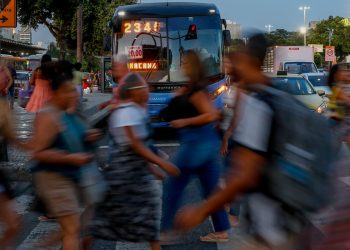 IBGE vai ajustar dados passados de desemprego; entenda o porquê