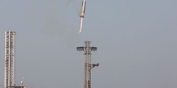 2025 03 07t115731z 1501676005 Rc2z7damypz6 Rtrmadp 3 Space Exploration Starship