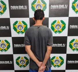 Adrianinho Preso 1 270x360 1