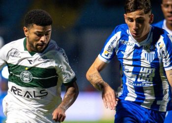 Lucas Ronier Avai Coritiba Serie B 1024x576 1