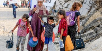 2025 10 10t211542z 1 Lynxnpel99124 Rtroptp 4 Israel Palestinians Gaza