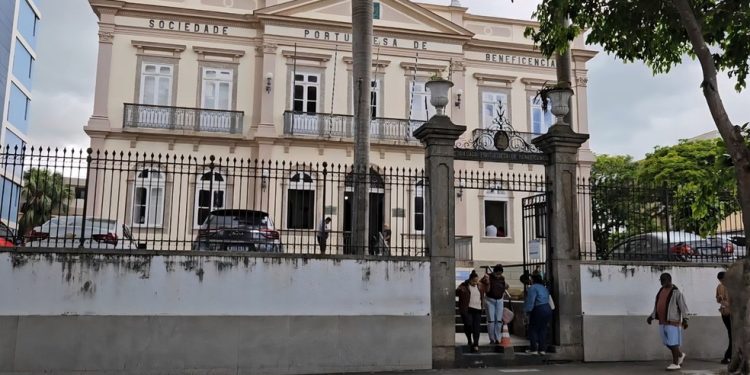 Familias Denunciam Demora Em Exame E Falta De Insumos Na Rede De Saude De Campos