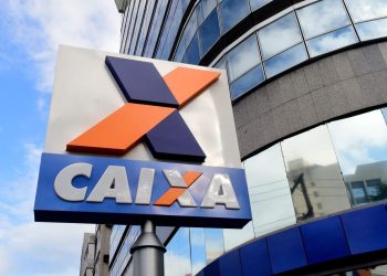 Caixa 2126888 Article