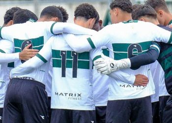 Coritiba Base Jogadores Sementes Gloria