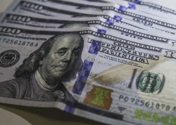 Dolar Moeda 0803221210 1