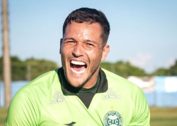 Https3A2F2Fude Hermes Media Prd.s3.gra .io .cloud .ovh .net2Fmedia2Fumdoisesportes2F20262F012F311838292Fpedro Rangel Goleiro Coritiba Cianorte