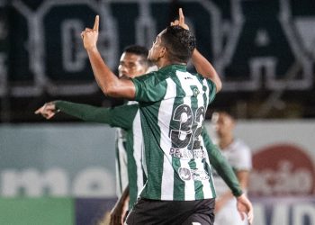 Pedro Rocha Atacante Coritiba Gol Estreia
