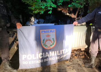 1b22c2ef 4b4b 405f Ad8a 3063d8dec450