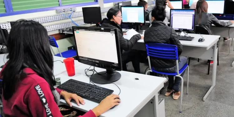 Fe83928c 8100 4d11 A4aa 5608f8d38784