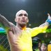 Charles Oliveira 6