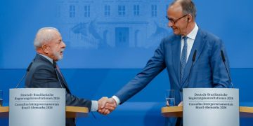 55218761092 9d9275fc6f O