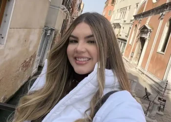 679250662 3035455036643810 5557648597783050747 N Copy