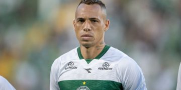 Breno Lopes Gol Chapecoense Coritiba Brasileirao