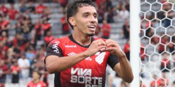 Chiqueti Drama Volta Athletico