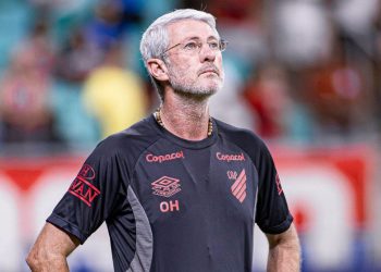 Odair Hellmann Detona Arbitragem