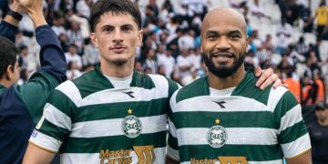 Zagueiros Tiago Coser Rodrigo Moledo Coritiba