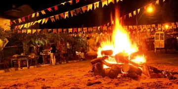 Fogueira Na Festa Junina
