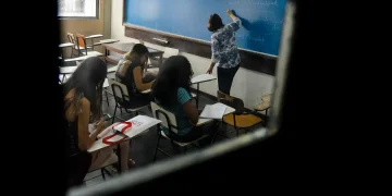 Sala De Aula0647040820