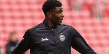 Khensane Base Coritiba Amistoso Internacional