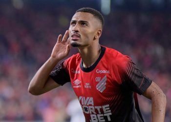 Leozinho Athletico Quer Virar Titular