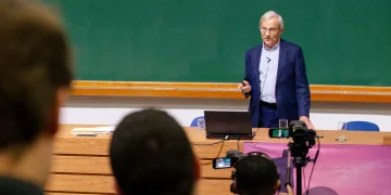 Vencedor Do Premio Nobel De Economia De 2010 Christopher Pissarides