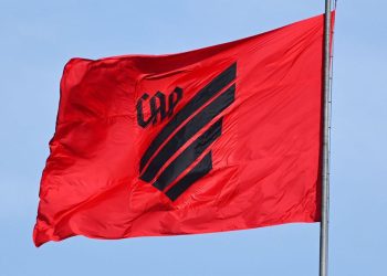 Bandeira Athletico Ct Caju