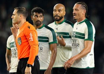 Coritiba Chapecoense Thiago Santos Maicon Moledo