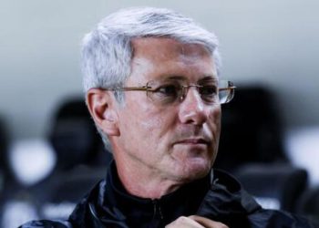 Odair Hellmann Defende Santos Athletico