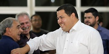 Parana Reencontra Polemico Ex Presidente Leonardo Oliveira
