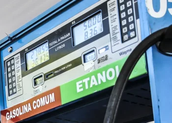 Posto De Gasolina Jfcrz Abr 0605223813