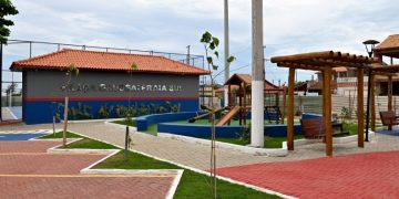 Grussaí ganha nova praça com quadra esportiva e playground