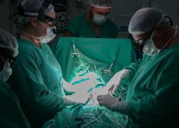 Cirurgia No Imip. Credito Igos Toscano. Imip