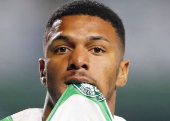 Coritiba Emprestimo Atacante Brandao Danubio Uruguai