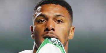 Coritiba Emprestimo Atacante Brandao Danubio Uruguai