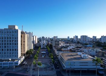 Calor ganha força em Campos e temperatura pode chegar a 32°C no sábado