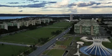 Brasilia 60 Anos Esplanada Dos Ministerios 0420202390 2
