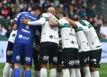 Coritiba Recorre Idolo Brasileirao