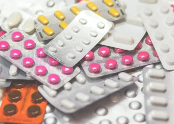 Farmacia Medicamentos 01