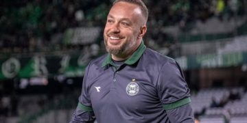 Guila Guilherme Bossle Tecnico Interino Coritiba